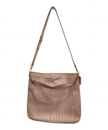 COACH（コーチ）の古着「ピンタックショルダーバッグ」｜ピンク