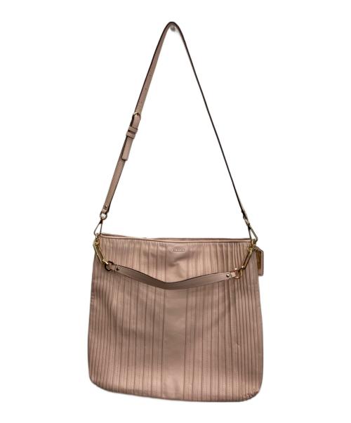 COACH（コーチ）COACH (コーチ) ピンタックショルダーバッグ ピンクの古着・服飾アイテム