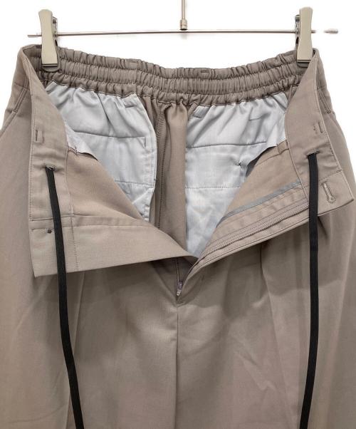 MAISON SPECIAL（メゾンスペシャル）MAISON SPECIAL (メゾンスペシャル) Wool Mix Continuous Tow-Tuck Wide Pants ベージュ サイズ:2の古着・服飾アイテム