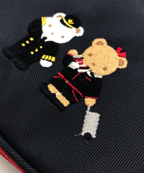 familiar（ファミリア）familiar (ファミリア) JAL (ジャル) マルチポーチ ネイビーの古着・服飾アイテム