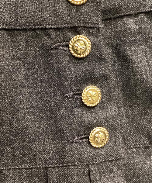 CHANEL（シャネル）CHANEL (シャネル) クローバーゴールドボタンラップスカート グレー サイズ:36の古着・服飾アイテム