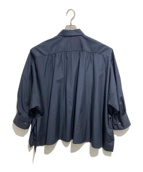 YLEVE（イレーヴ）YLEVE (イレーヴ) BOURRIENNE (ブリエンヌ) プルオーバーシャツ ネイビー サイズ:1の古着・服飾アイテム