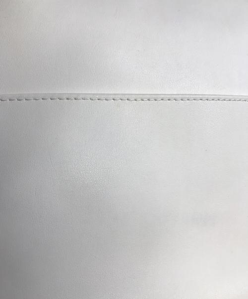 AWW（アウ）AWW (アウ) サボテンヴィーガンレザーウィークエンドボストンバッグ ホワイトの古着・服飾アイテム