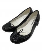 repettoレペット）の古着「エナメルバレエシューズ」｜ブラック