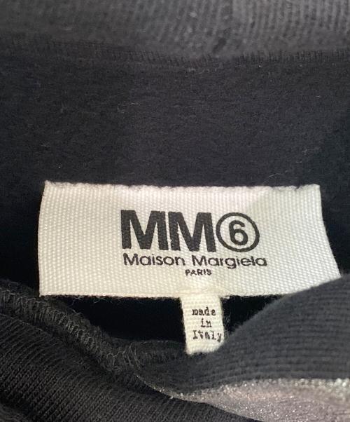 MM6 Maison Margiela（エムエムシックスメゾンマルジェラ）MM6 Maison Margiela (エムエムシックスメゾンマルジェラ) メタリックフーディ シルバー サイズ:Sの古着・服飾アイテム