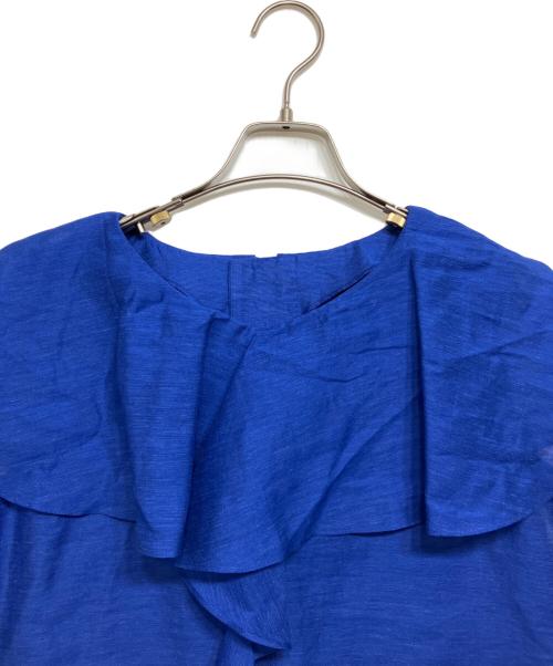 UNTITLED（アンタイトル）UNTITLED (アンタイトル) ラッフルシアーブラウス ブルー サイズ:2の古着・服飾アイテム