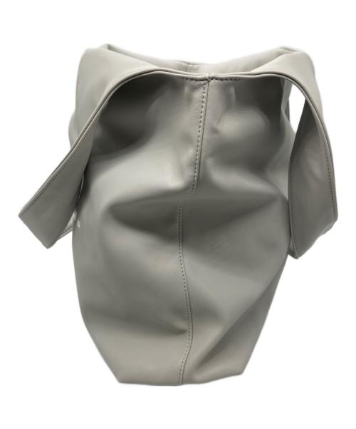 A.P.C.（アーペーセー）A.P.C. (アーペーセー) ninon スモールトートバッグ ライトグレーの古着・服飾アイテム