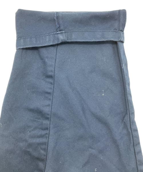 Vivienne Westwood man（ヴィヴィアン ウェストウッド マン）Vivienne Westwood man (ヴィヴィアン ウェストウッド マン) バイカラー トラウザーズ ネイビー サイズ:48の古着・服飾アイテム