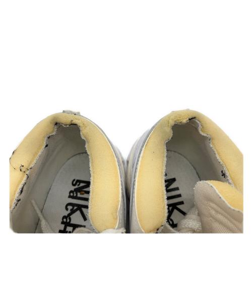 NIKE（ナイキ）NIKE (ナイキ) sacai (サカイ) BLAZER LOW/ブレザーロー ホワイト サイズ:27CMの古着・服飾アイテム