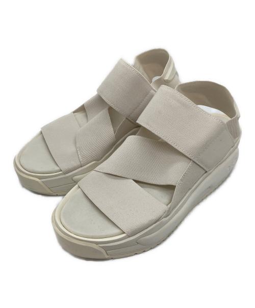 Y-3（ワイスリー）Y-3 (ワイスリー) adidas (アディダス) RIVALRY SANDAL ホワイト サイズ:24の古着・服飾アイテム