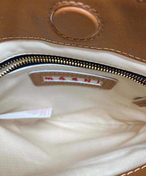 MARNI（マルニ）MARNI (マルニ) MARCEL KNOT フラットバッグ ブラウン×ブラックの古着・服飾アイテム