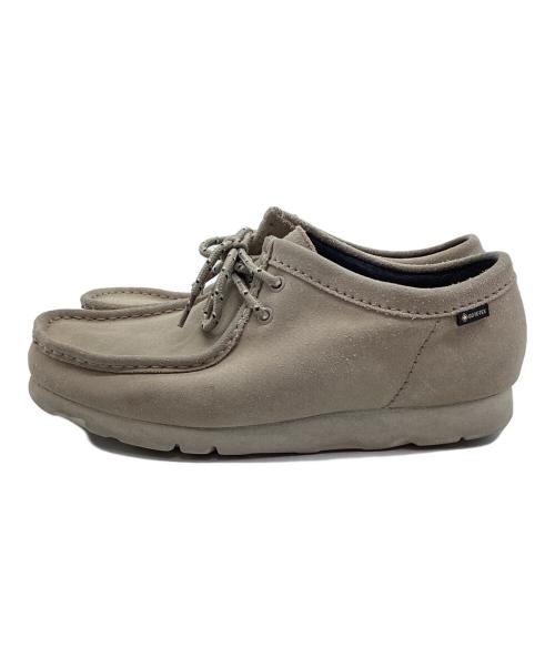 CLARKS（クラークス）CLARKS (クラークス) ワラビーシューズ ベージュ サイズ:26.5の古着・服飾アイテム