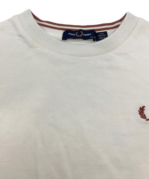 FRED PERRY（フレッドペリー）FRED PERRY (フレッドペリー) Reluxed Pique T-shirt ホワイト サイズ:UK10の古着・服飾アイテム