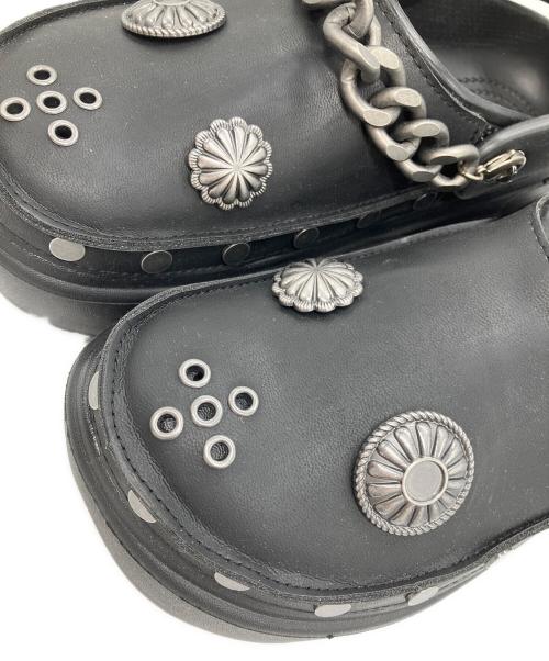 crocs（クロックス）crocs (クロックス) atmos pink (アトモスピンク) Stomp Embellished Clog ブラック サイズ:7の古着・服飾アイテム