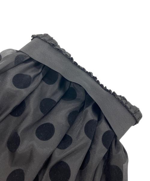 THREE SQUARE（スリースクエア）THREE SQUARE (スリースクエア) リバーシブルグランドットスカート ブラック サイズ:Freeの古着・服飾アイテム