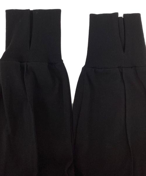 Curensology（カレンソロジー）Curensology (カレンソロジー) センタースリッドジョガーパンツ ブラック サイズ:FREEの古着・服飾アイテム