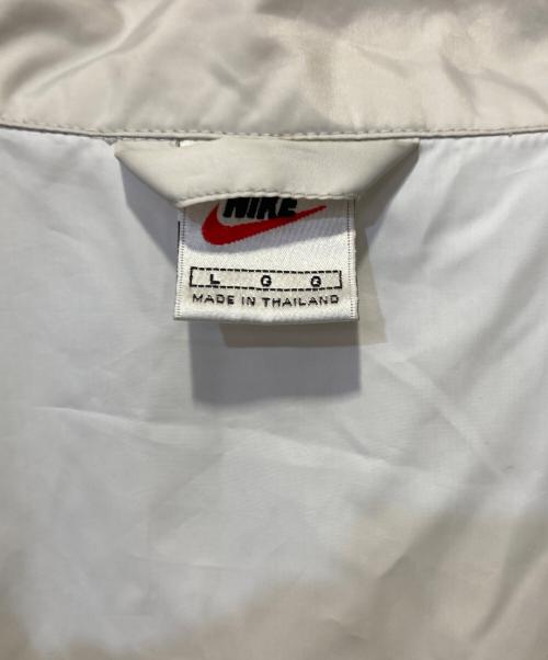 NIKE（ナイキ）NIKE (ナイキ) ナイロンジャケット グレー×ネイビー サイズ:Ｌの古着・服飾アイテム