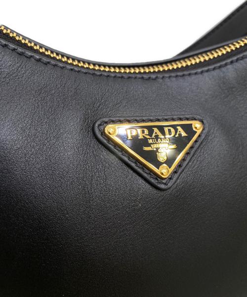 PRADA（プラダ）PRADA (プラダ) エメ ミディアム レザー ショルダーバッグ ブラック サイズ:ミディアムの古着・服飾アイテム