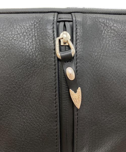 ear PAPILLONNER（イアパピヨネ）ear PAPILLONNER (イアパピヨネ) BURLAP OUTFITTER (バーラップアウトフィッター) メタルパーツショルダーバッグ ブラックの古着・服飾アイテム