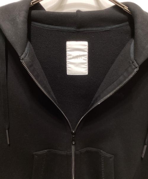 ONE GRAVITY（ワングラヴィティ）ONE GRAVITY (ワングラヴィティ) リバースシーム ジップフーディー ブラック サイズ:Mの古着・服飾アイテム