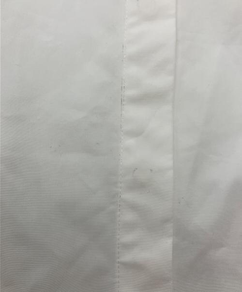 j.（ジェイドット サムワンプレシャス）j. (ジェイドット サムワンプレシャス) タイプライターコットンノースリーブブラウス ホワイト サイズ:Mの古着・服飾アイテム