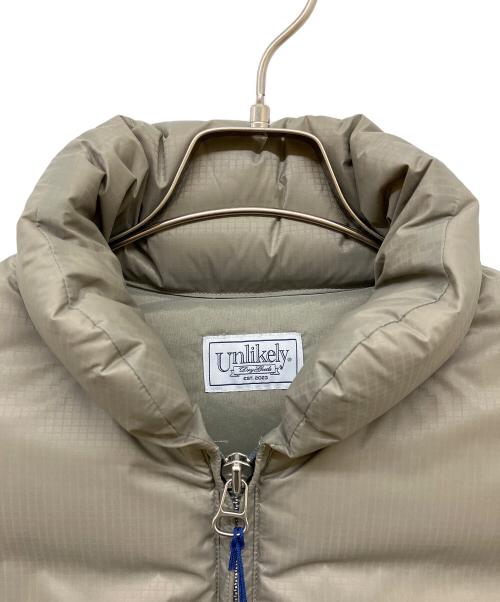 Unlikely（アンライクリー）Unlikely (アンライクリー) Unlikely Simple Down Vest ベージュ サイズ:Mの古着・服飾アイテム