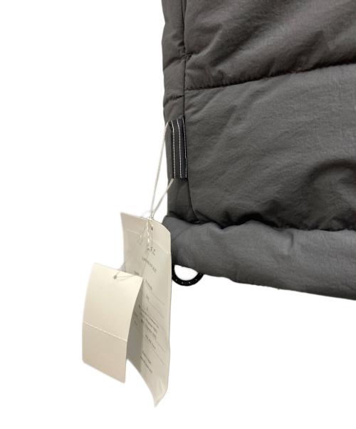 Stripes For Creative（ストライプ フォー クリエイティブ）Stripes For Creative (ストライプ フォー クリエイティブ) SUPER BIG PUFF JACKET スーパービッグパフジャケット グレー サイズ:XL 未使用品の古着・服飾アイテム