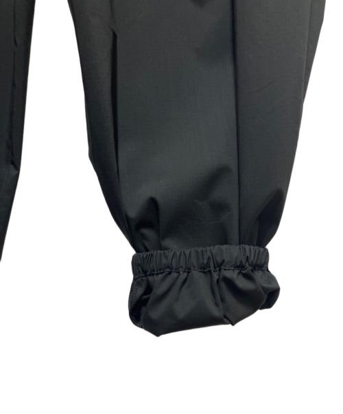 QUALIA（クオリア）QUALIA (クオリア) light adjustable pants ブラック サイズ:Bの古着・服飾アイテム