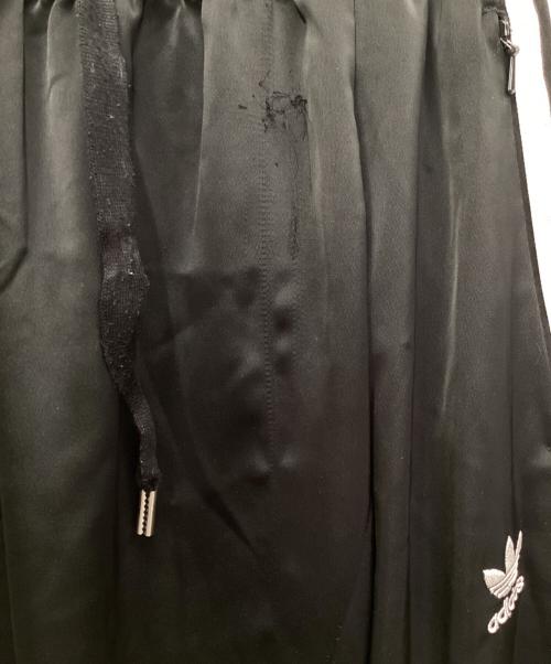 adidas（アディダス）adidas (アディダス) LONG SATIN SKIRT ブラック サイズ:Lの古着・服飾アイテム