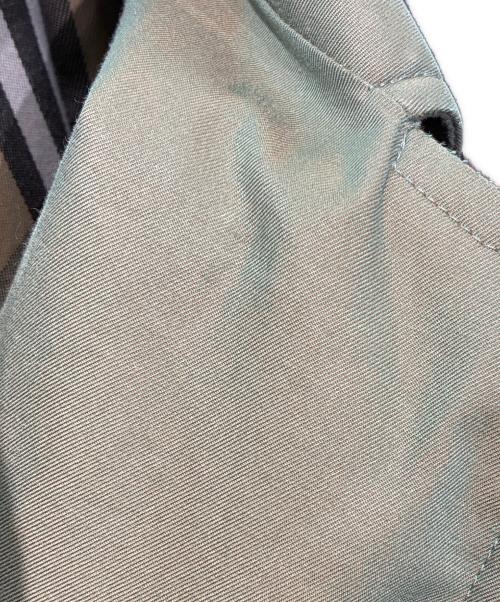 Burberry's（バーバリー）Burberry's (バーバリー) 玉虫ステンカラーコート オリーブ サイズ:6の古着・服飾アイテム