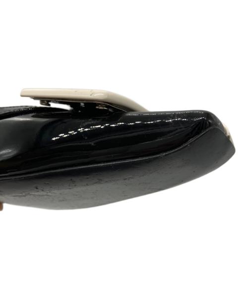 Roger Vivier（ロジェ ヴィヴィエ）Roger Vivier (ロジェ ヴィヴィエ) カラーブロックパンプス ホワイト×ブラック サイズ:37の古着・服飾アイテム