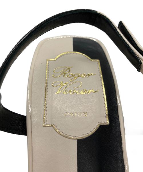 Roger Vivier（ロジェ ヴィヴィエ）Roger Vivier (ロジェ ヴィヴィエ) カラーブロックパンプス ホワイト×ブラック サイズ:37の古着・服飾アイテム