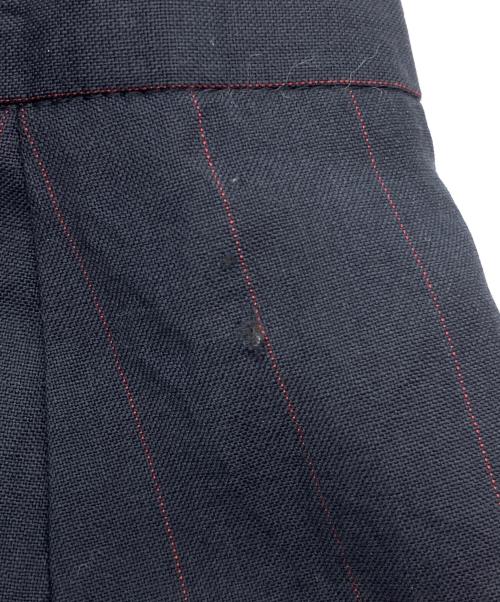Vivienne Westwood（ヴィヴィアンウエストウッド）Vivienne Westwood (ヴィヴィアンウエストウッド) ストライプミニスカート ネイビー サイズ:40の古着・服飾アイテム