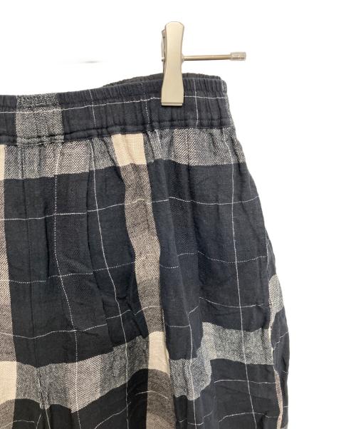 BEARDSLEY（ビアズリー）BEARDSLEY (ビアズリー) リネンチェックパンツ ブラック サイズ:freeの古着・服飾アイテム