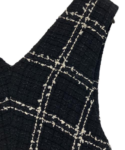 BEARDSLEY（ビアズリー）BEARDSLEY (ビアズリー) チェックツイードフレアーワンピース ホワイト×ブラックの古着・服飾アイテム
