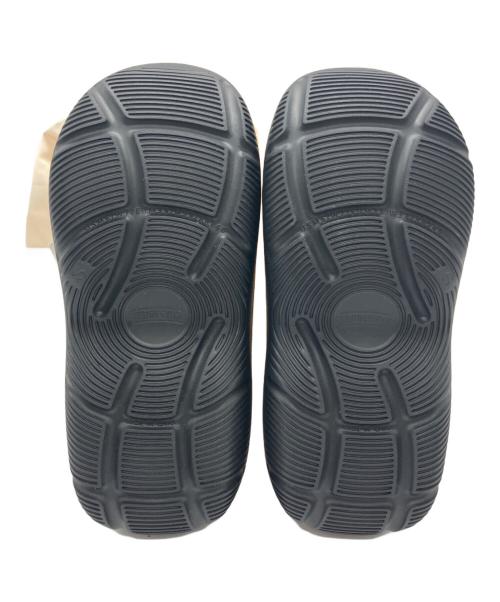 FRAY ID（フレイ アイディー）FRAY ID (フレイ アイディー) TAW&TOE (トーアンドトー) サンダル ホワイト サイズ:Ｓの古着・服飾アイテム