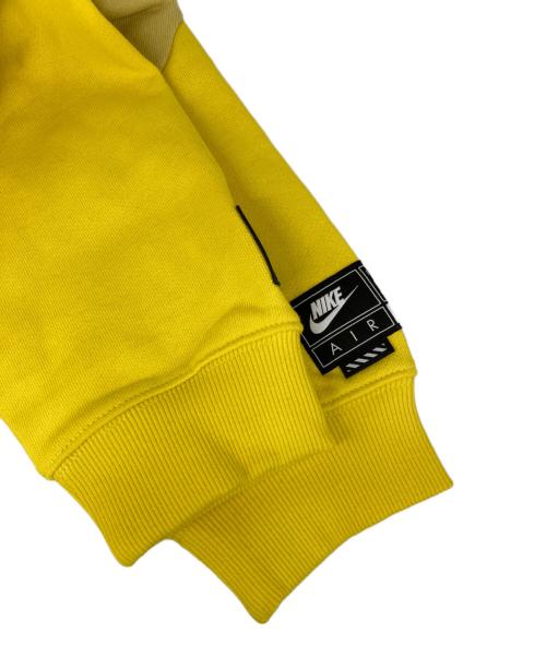 NIKE（ナイキ）NIKE (ナイキ) ロゴプリントパーカー イエロー サイズ:XL 未使用品の古着・服飾アイテム