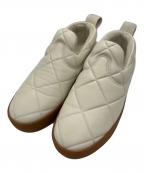 BOTTEGA VENETAボッテガベネタ）の古着「QUILTED NAPPA スリッポン」｜アイボリー