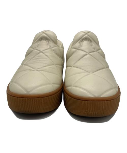 BOTTEGA VENETA（ボッテガベネタ）BOTTEGA VENETA (ボッテガベネタ) QUILTED NAPPA スリッポン アイボリー サイズ:35の古着・服飾アイテム