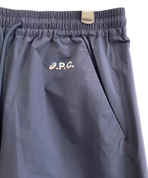 A.P.C.（アーペーセー）A.P.C. (アーペーセー) asics (アシックス) HAZEトラックパンツ ネイビー サイズ:XSの古着・服飾アイテム