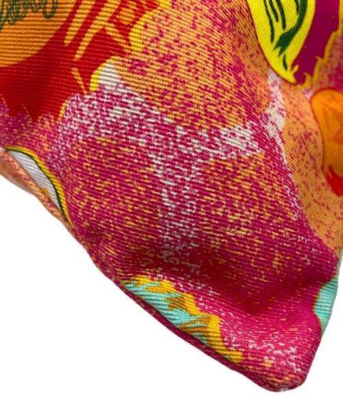 LOEWE（ロエベ）LOEWE (ロエベ) ボトルキャップ ドローストリング ポーチ ピンクの古着・服飾アイテム