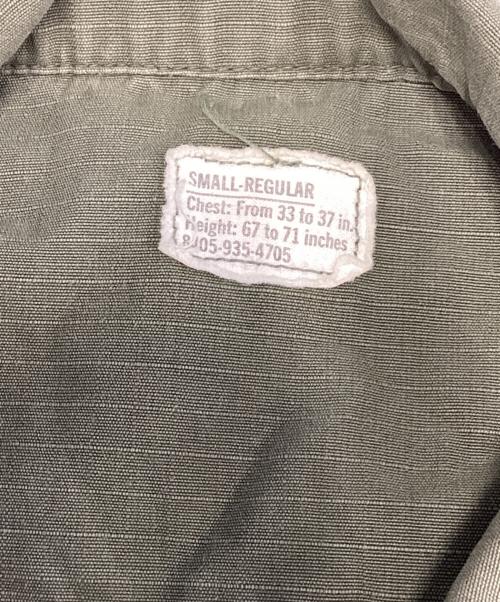 VINTAGE MILITARY（ヴィンテージ ミリタリー）VINTAGE MILITARY (ヴィンテージ ミリタリー) US ARMY ジャングルファティーグジャケット オリーブ サイズ:SMALL-REGULARの古着・服飾アイテム
