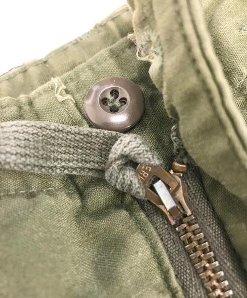 VINTAGE MILITARY（ヴィンテージ ミリタリー）VINTAGE MILITARY (ヴィンテージ ミリタリー) M65 フィールドパンツ オリーブ サイズ:SIZE M-REGULARの古着・服飾アイテム