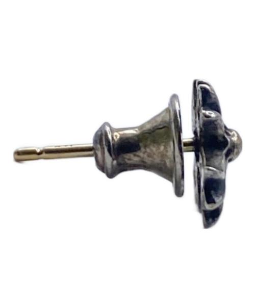 CHROME HEARTS（クロムハーツ）CHROME HEARTS (クロムハーツ) CHクロススタッドピアス シルバー サイズ:-の古着・服飾アイテム