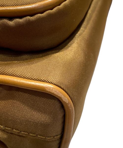 PRADA（プラダ）PRADA (プラダ) ショルダーバッグ SUGHEROの古着・服飾アイテム