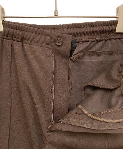 OPENING act（オープニングアクト）OPENING ACT (オープニングアクト) サイドデザインナローストレートトラックパンツ ブラウン サイズ:SIZE Lの古着・服飾アイテム