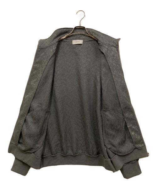 OPENING act（オープニングアクト）OPENING ACT (オープニングアクト) 総柄ジャガードハイネックトラックジャケット グレー サイズ:SIZE Lの古着・服飾アイテム