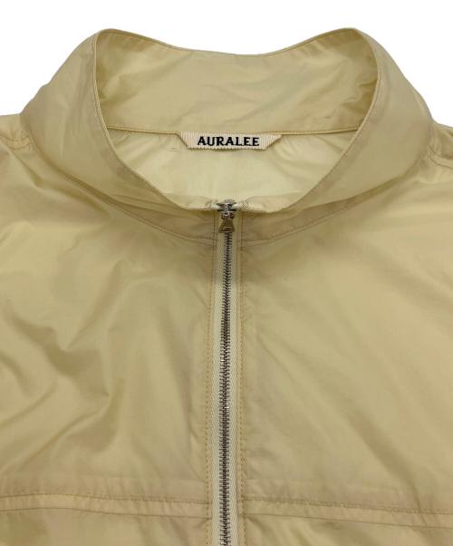 AURALEE（オーラリー）AURALEE (オーラリー) LIGHT NYLON HALF ZIP P/O ベージュ サイズ:4の古着・服飾アイテム