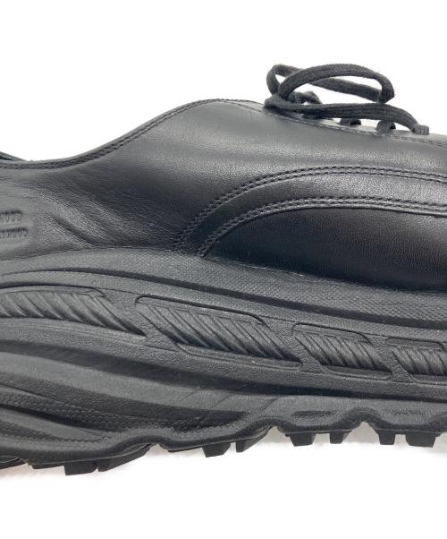 UGG（アグ）UGG (アグ) N.HOOLYWOOD (エヌ ハリウッド) レザースニーカー ブラック サイズ:27の古着・服飾アイテム