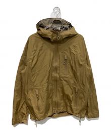 Beyond Clothing（ビヨンドクロージング）の古着「A6 RAIN JACKET　GORE-TEX」｜ベージュ